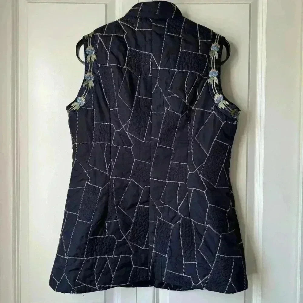 Vintage Asian  quilted embroidered vest - Picture 8 of 10